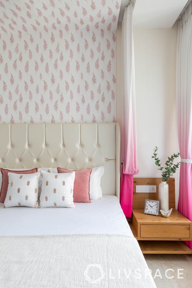 3bhk-house-design-master-bedroom-ombre-curtains