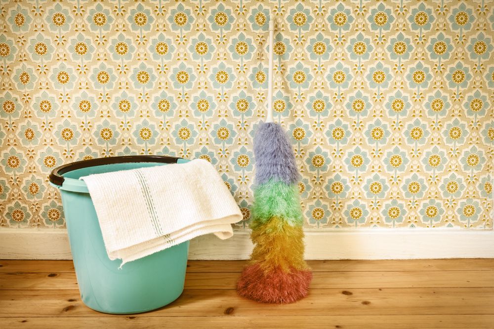 wallpaper-home-decor-cleaning-wallpaper