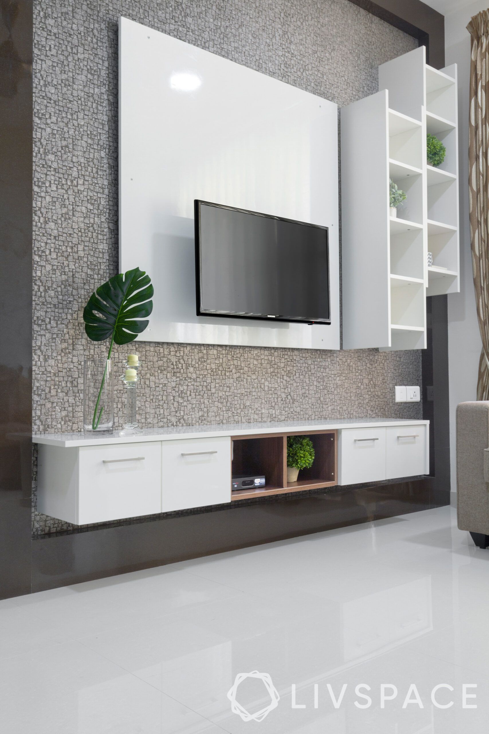 interiors-in-chennai-tv-unit-matte-finish-laminate-ladder-display-unit