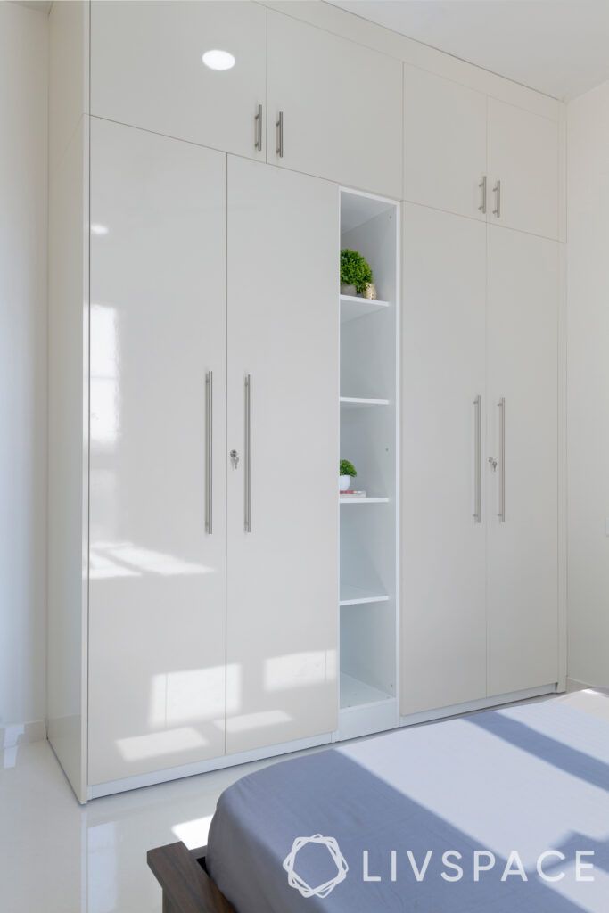 guest-bedroom-laminate-wardrobe-lofts-shelves