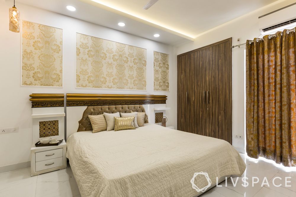 interior-designer-in-greater-noida-master-bedroom-wooden-wardrobes