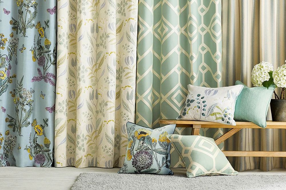 buying curtains-patterned curtains-tailored curtains

