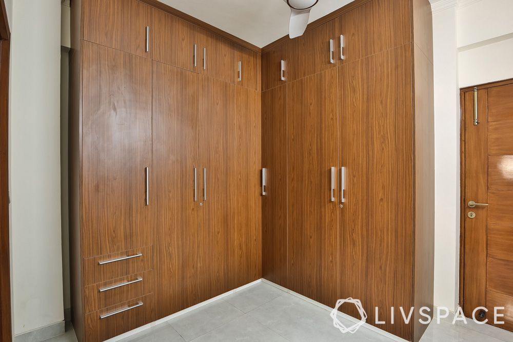 wardrobe-wooden-handles-drawers-lofts