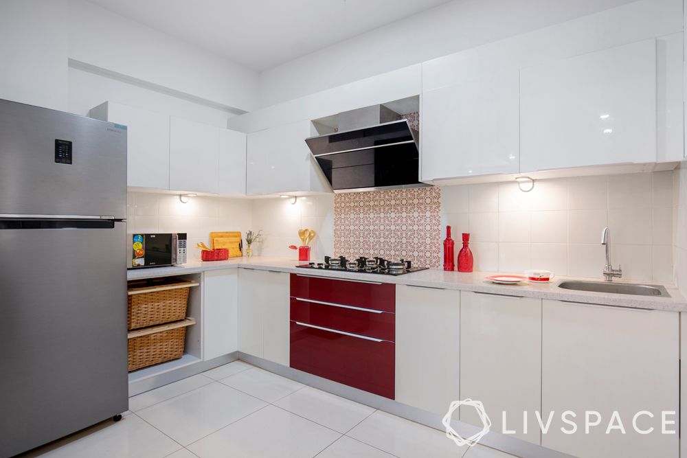 minimalist-decor-kitchen-clutter-free-red-white