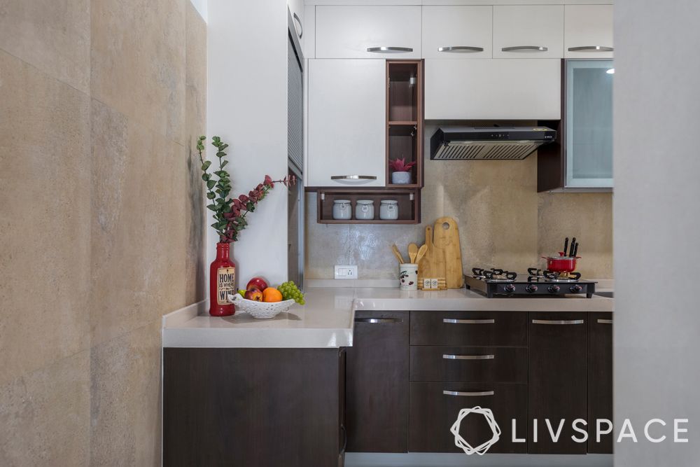 kitchen counter-white quartz countertop