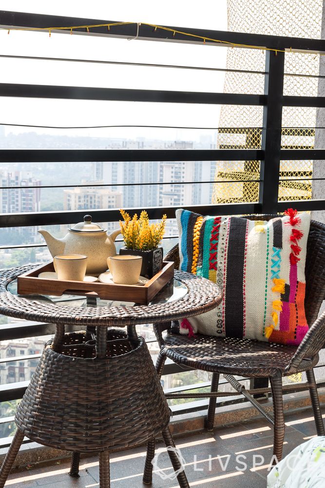 balcony-rattan furniture