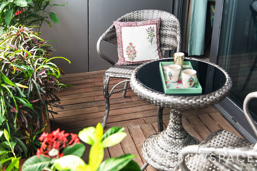 balcony design ideas-nature inspired-rattan furniture