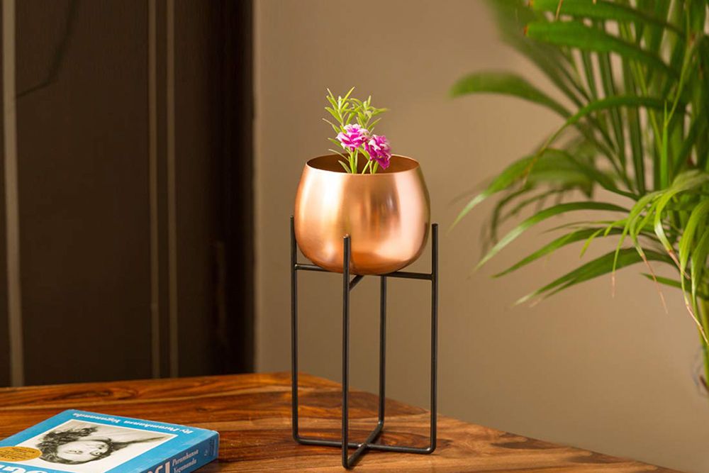 copper planter-planter with stand
