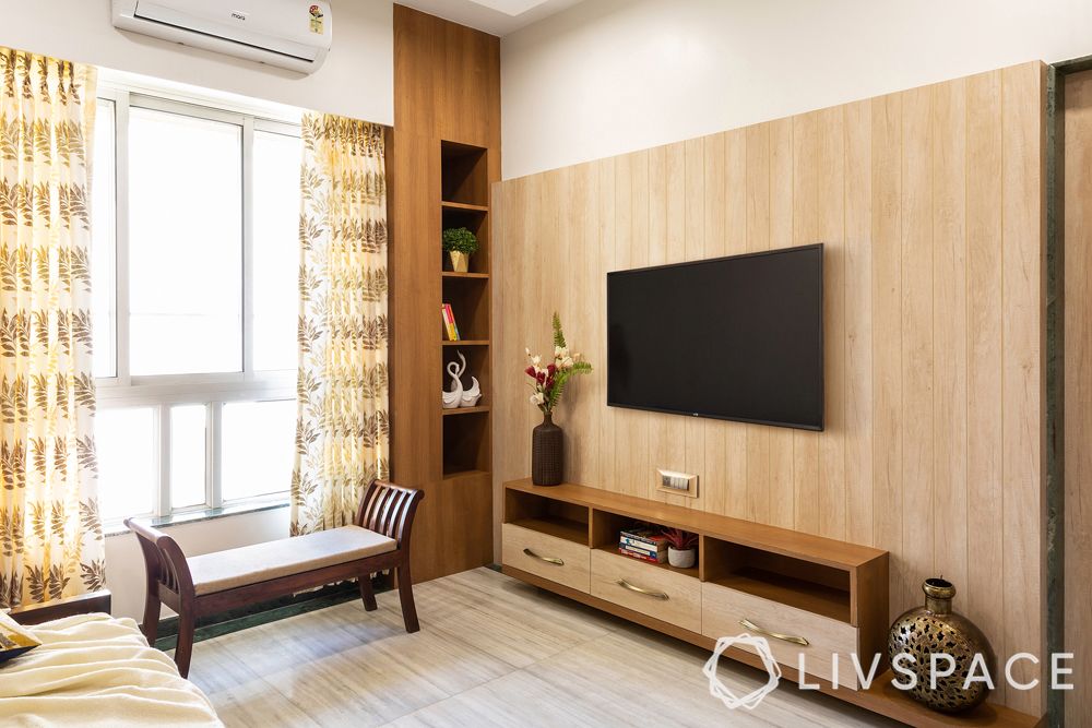 interior design trends 2021-light coloured wood-tv unit designs
