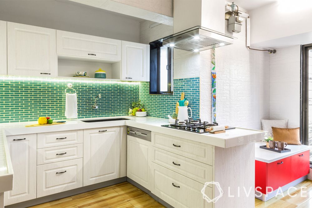 kitchen design-white-green-country-style-backsplash-profile-lights