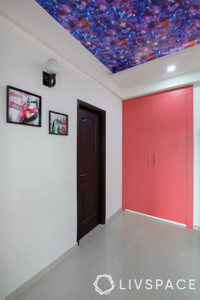 bedroom design for girls-starry ceiling-pink cupboard