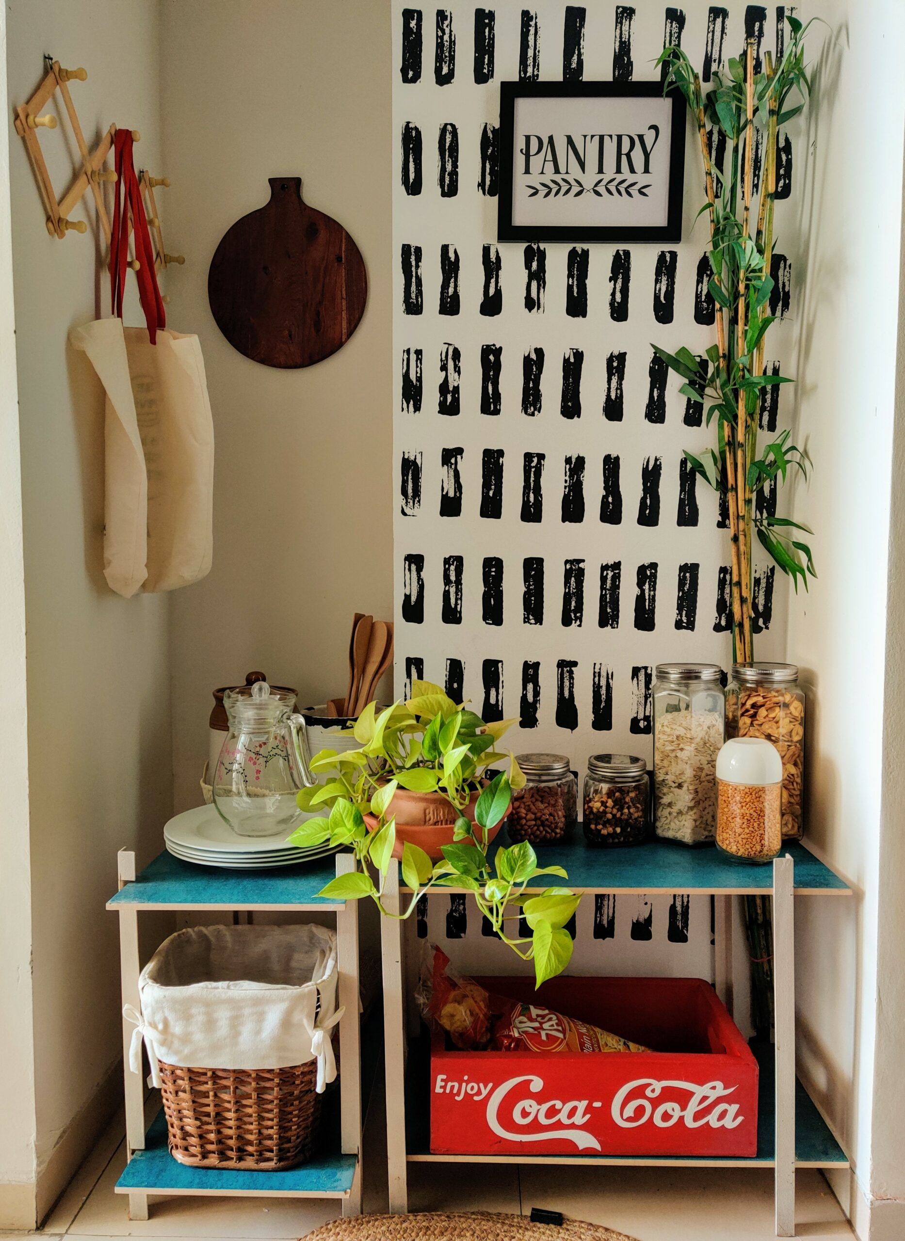 diy home decor crafts-wall mural-pantry