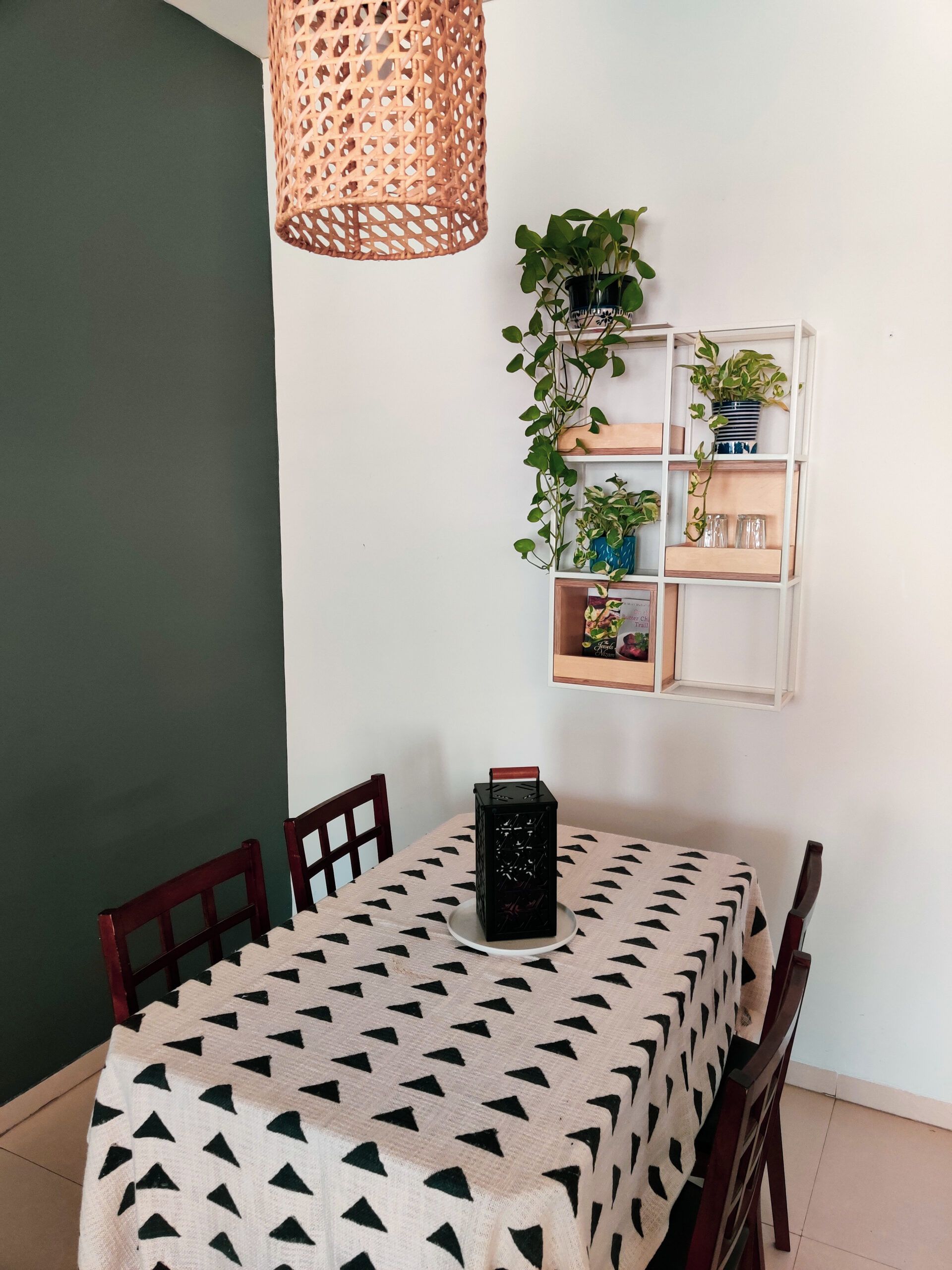 diy home decor crafts-wall shelves-planters