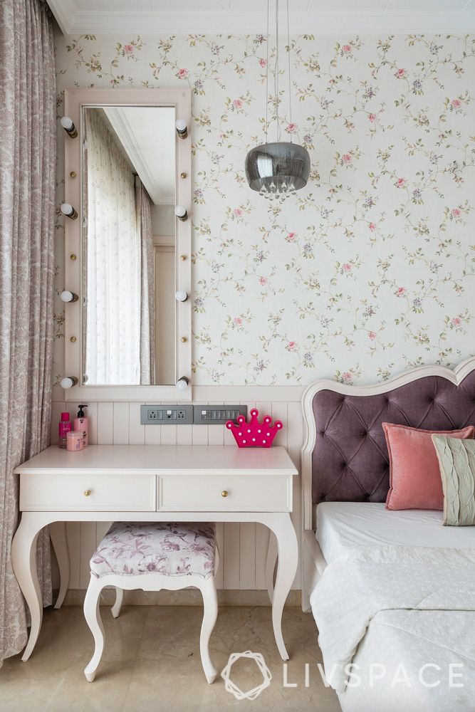 floral-wallpaper-for-bedroom