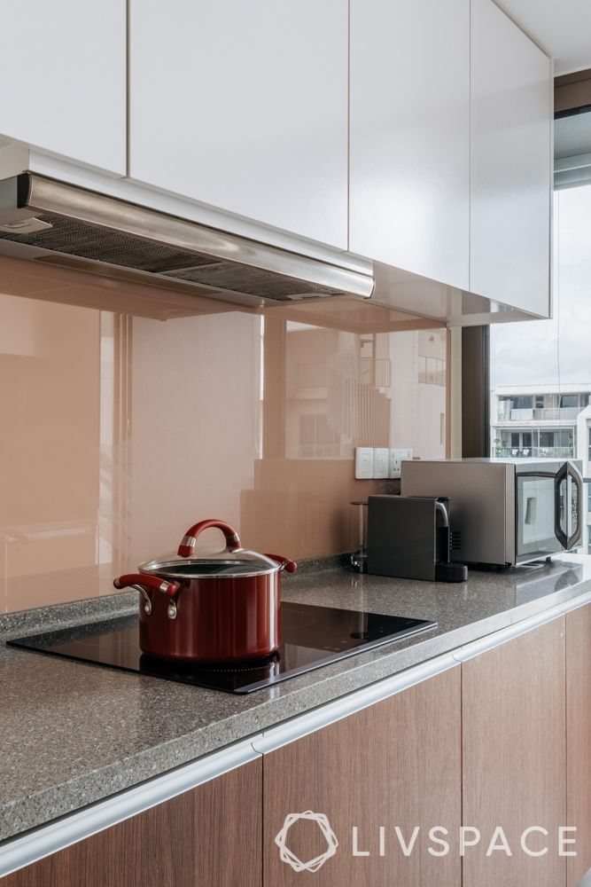 clean kitchen-kitchen chimney 