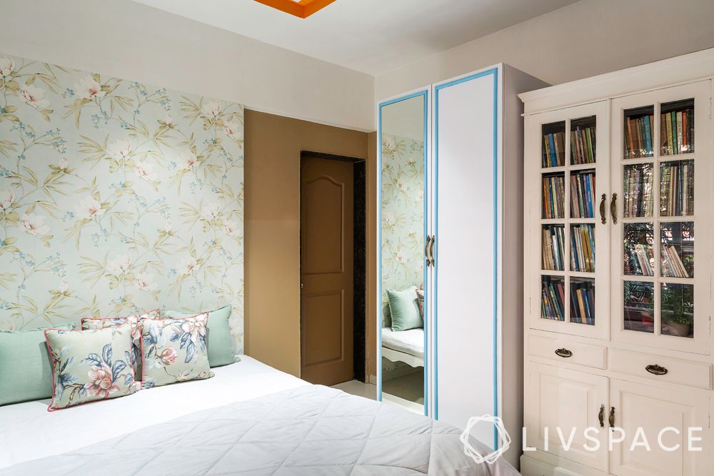 bedroom-makeover-mirrored-wardrobe-glass-bookshelf-wallpaper