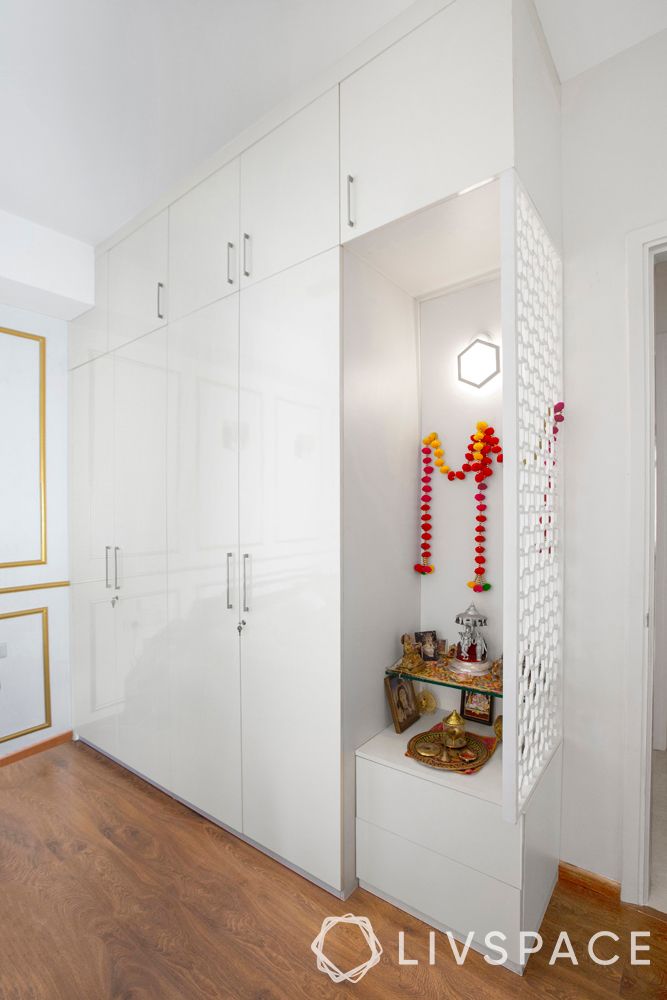 latest wardrobe design-loft-white wardrobe-mandir with wardrobe-jaali partition