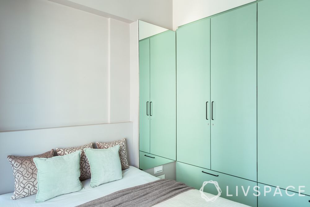 simple-bedroom-design-turquoise-wardrobe