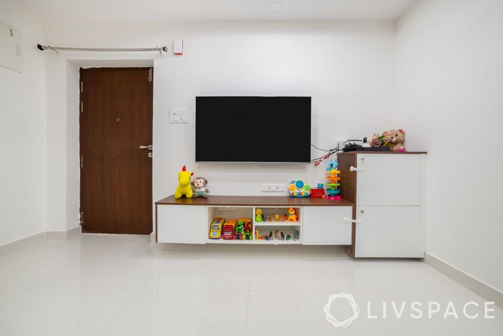 interior-design-for-3 bhk-TV-unit-open-storage-closed-storage-laminate