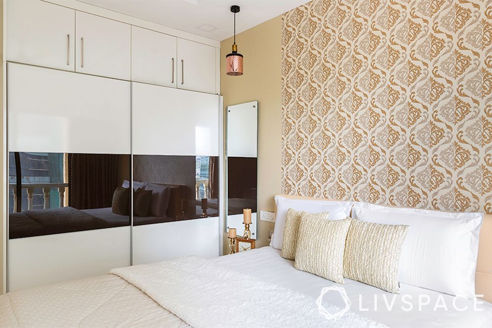 plush-wallpaper-sliding-wardrobe-bedroom