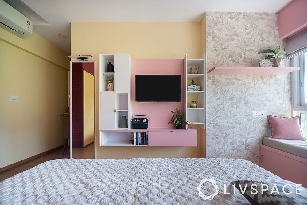 small-modern-house-TV-unit-wall-storage