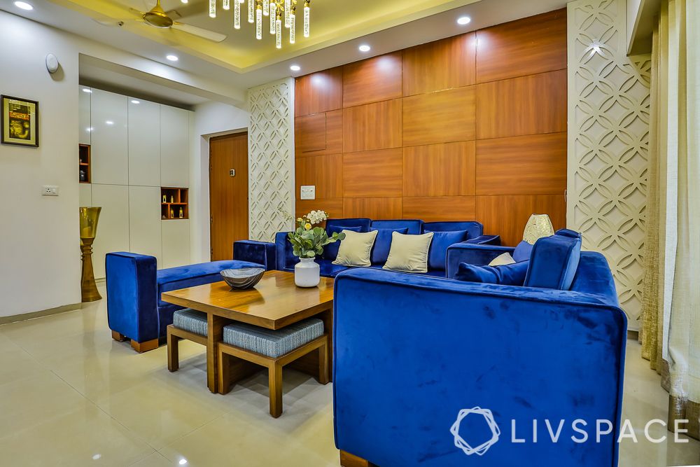 3BHK-Noida-blue-sofa-extendable-coffee-table