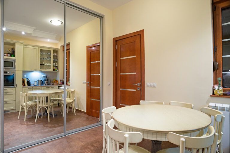 Mirror Direction as per Vastu Key Tips for Placement