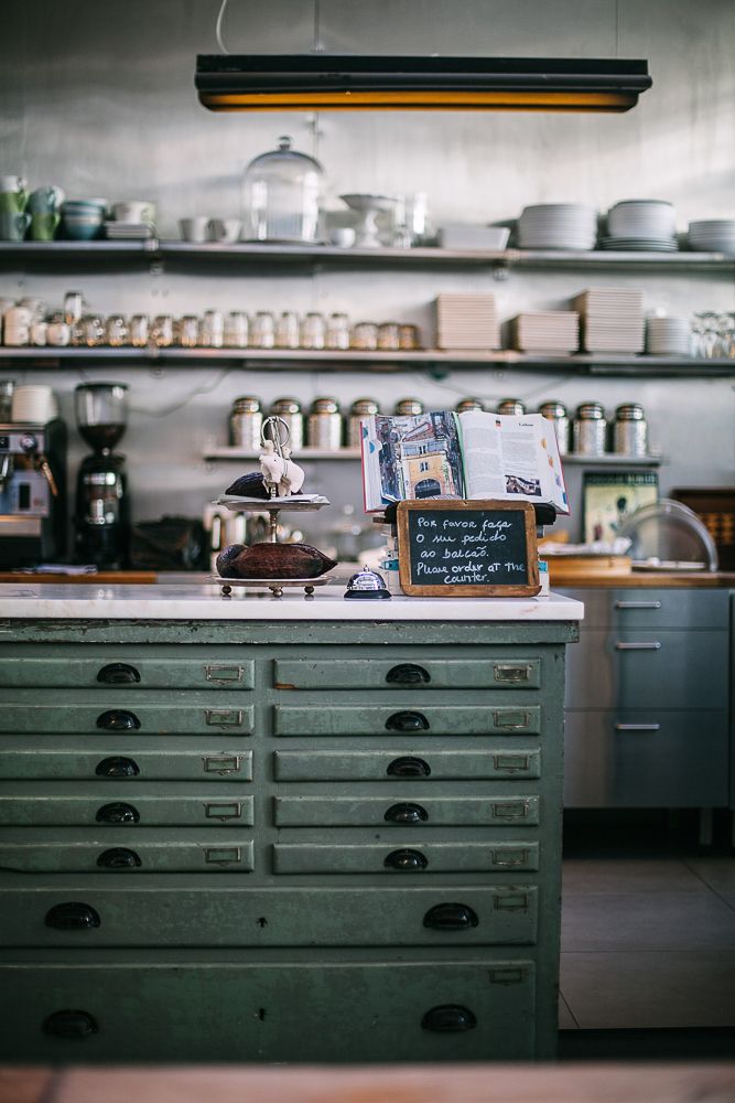 kitchen-organization-chalkboard-ideas