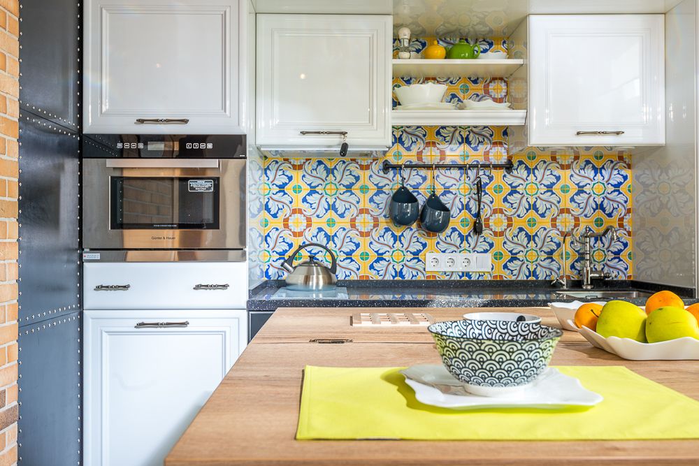 kitchen-counter-organization-fruit-bowl