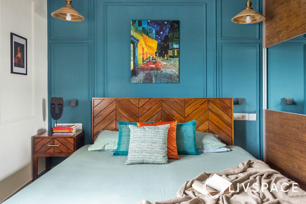 sobha-aspire-master-bedroom-wooden-bed-wall-art