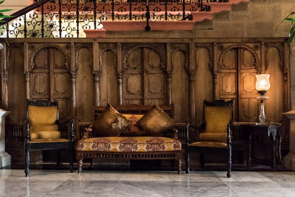 lobby-interior-design-of-taj-mumbai