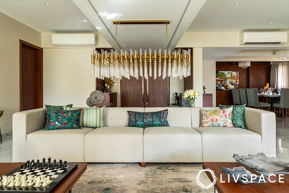 chandeliers-for-grand-living-room