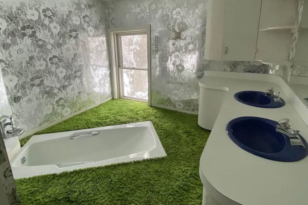 worst-bathroom-interior-design