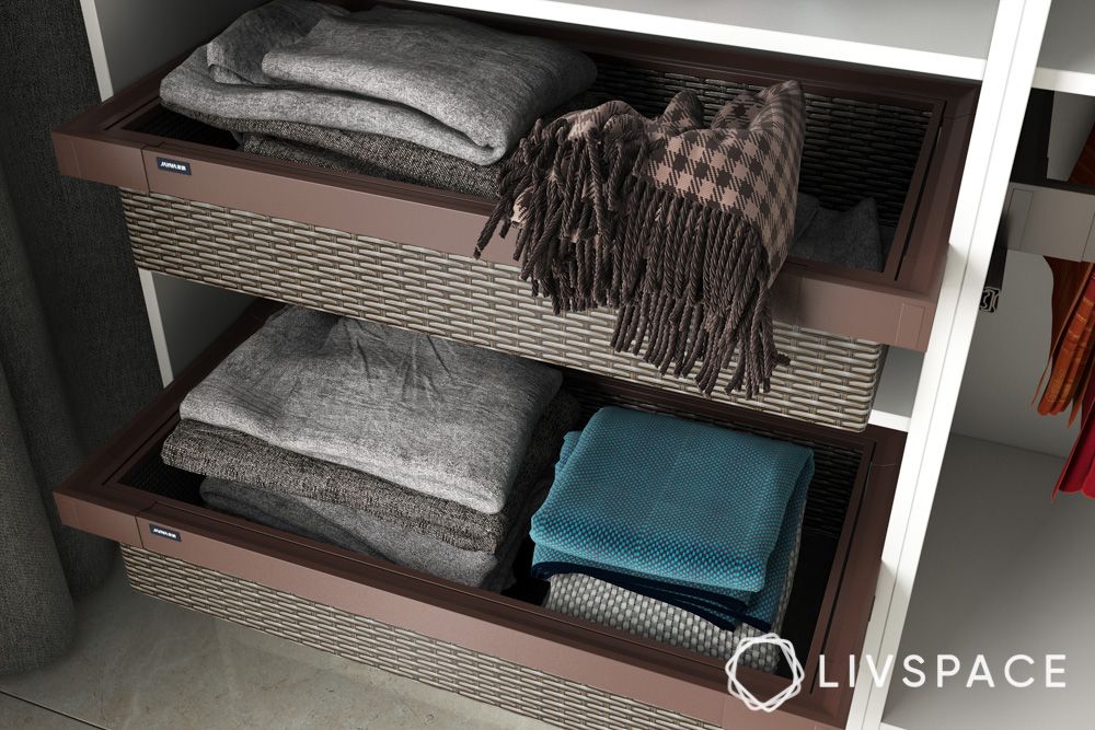 wardrobe-organisation-with-wicker-baskets