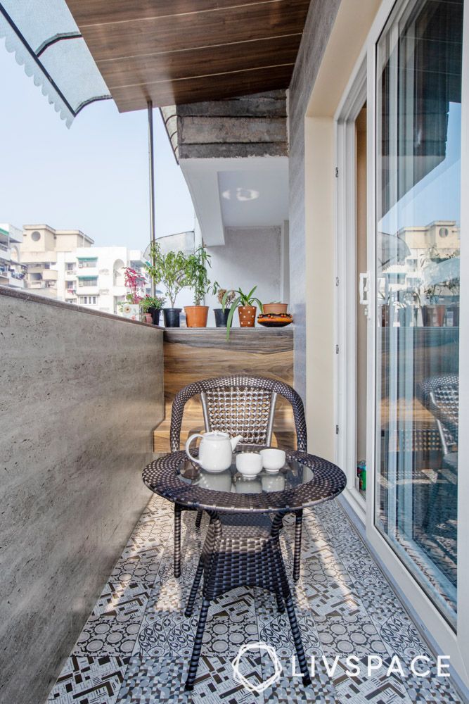 6 Decor Ideas to Take Your Tiny Balcony to New Heights