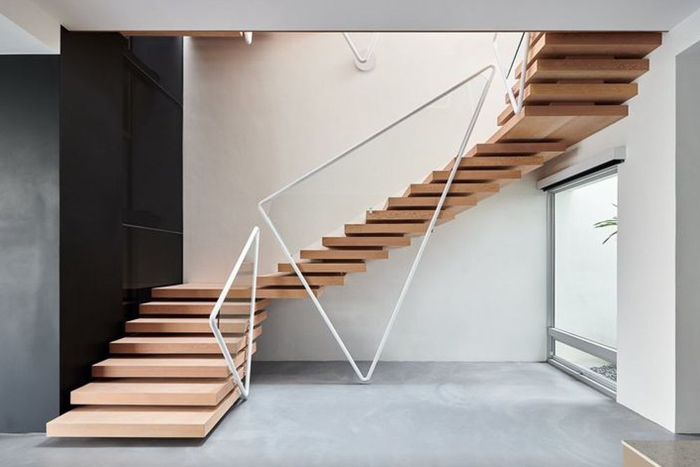 stair handrail design with triangles