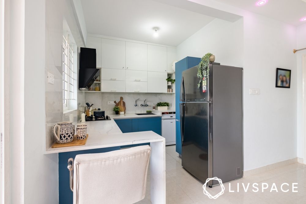 scandinavian-kitchen-interior-design-for-rsun-clover-apartment-in-blue-and-white