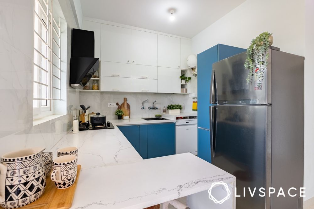 blue-and-white-scandinavian-kitchen