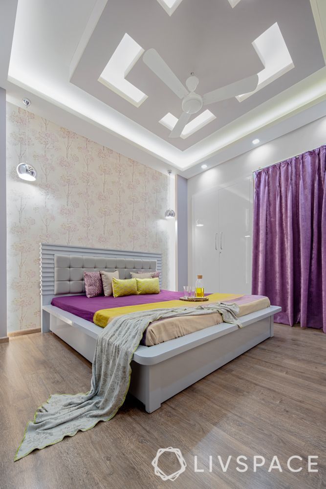 ceiling-design-for-bedroom-with-geometric-false-ceiling-and-accent-wall