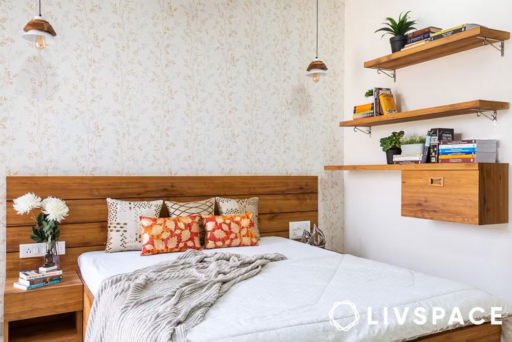bedroom colour ideas floral cream wallpaper