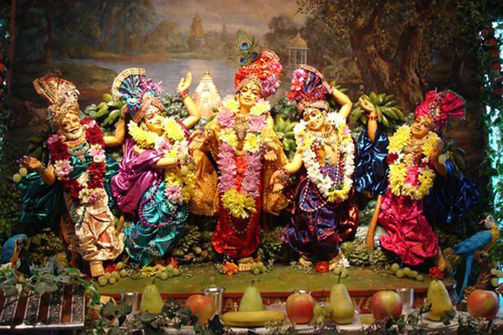 Ashvath Fashion Bal Krishna with Matuki Design Backdrop Cloth for Pooja  Decoration Krishna Janmashtami Traditional Background Curtain Cloth for  Festival Size 5 Feet Height and 8 Feet Width(5 * 8) : Amazon.in: Electronics