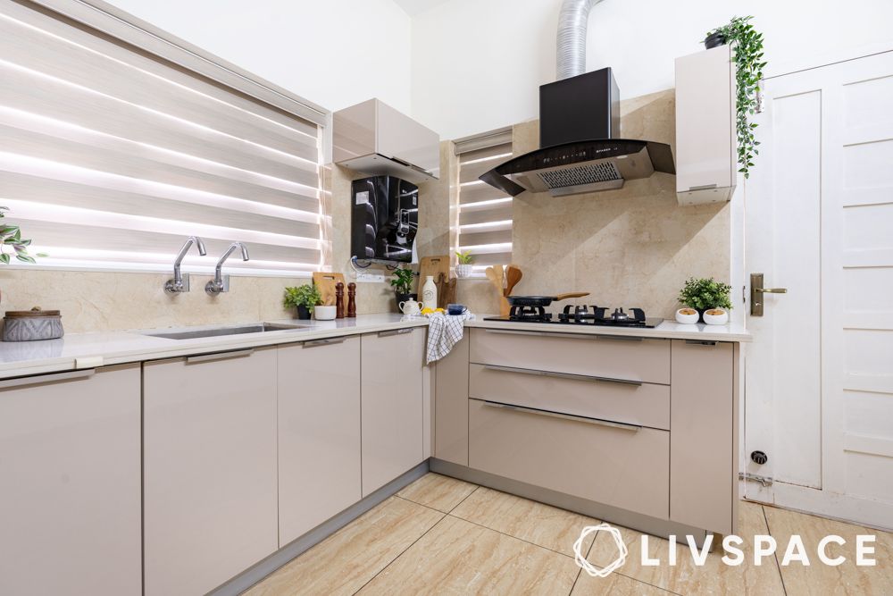 beige-kitchen-with-chimney