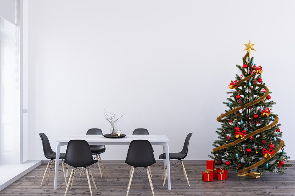 scandinavian-dining-room-christmas-decoration-idea