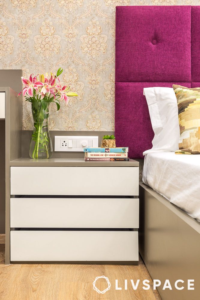 decorating a guest room flowers