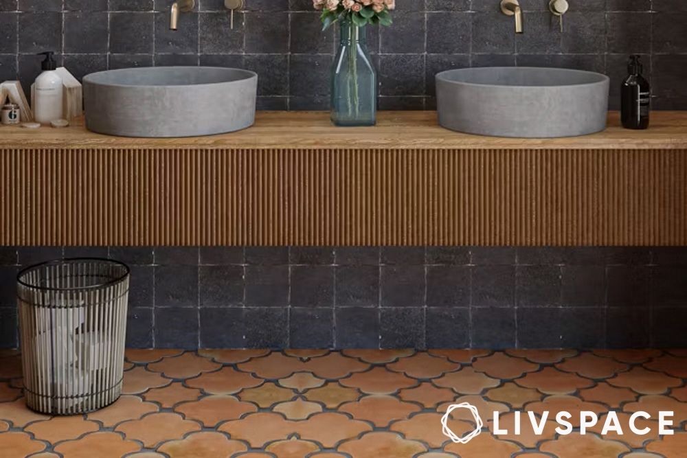 washroom floor with terracotta tiles