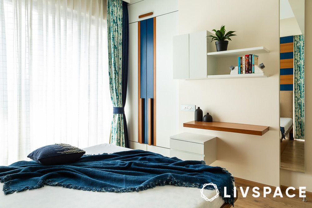floating-shelves-bedroom-design
