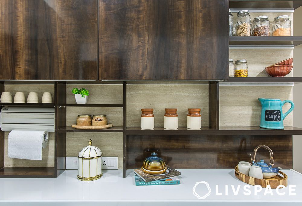 open-and-closed-shelving