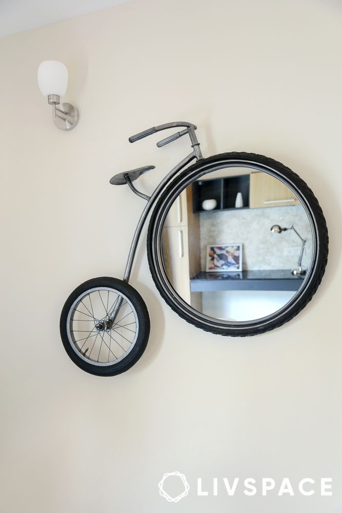 fun-mirrors-for-bedroom-design