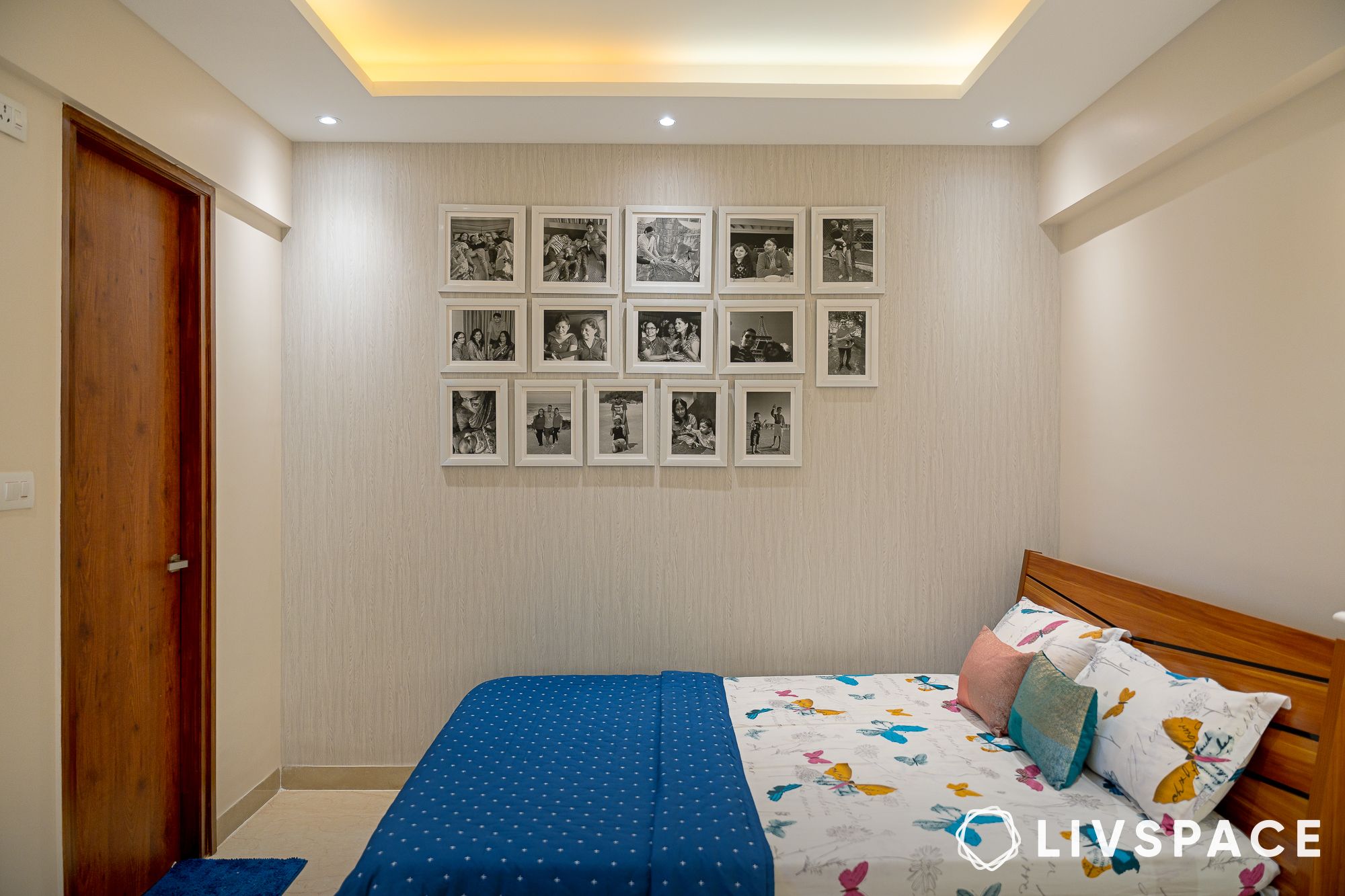 bedroom-decor-with-photograph-wall