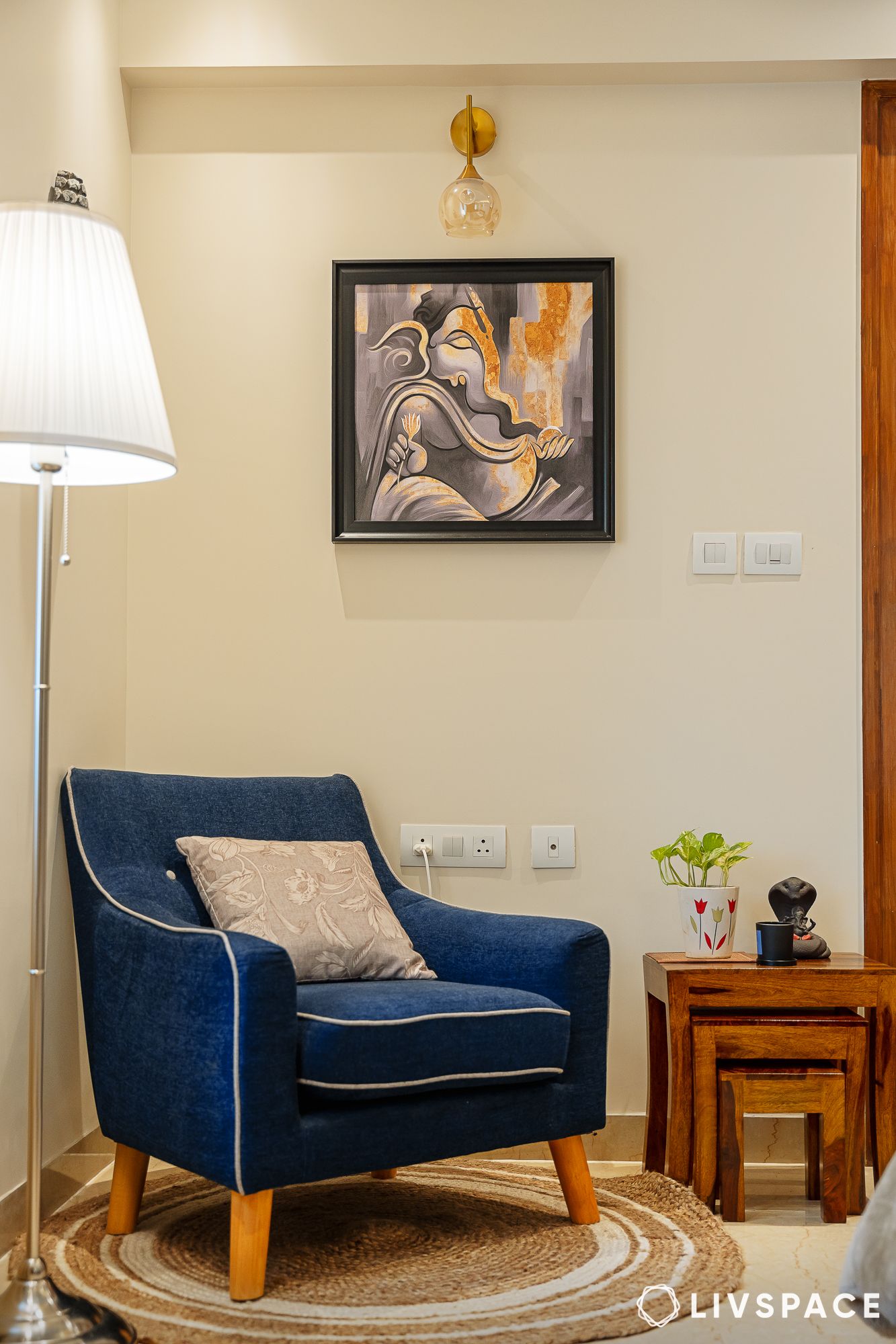 artwork-with-blue-chair-minimalistic-style